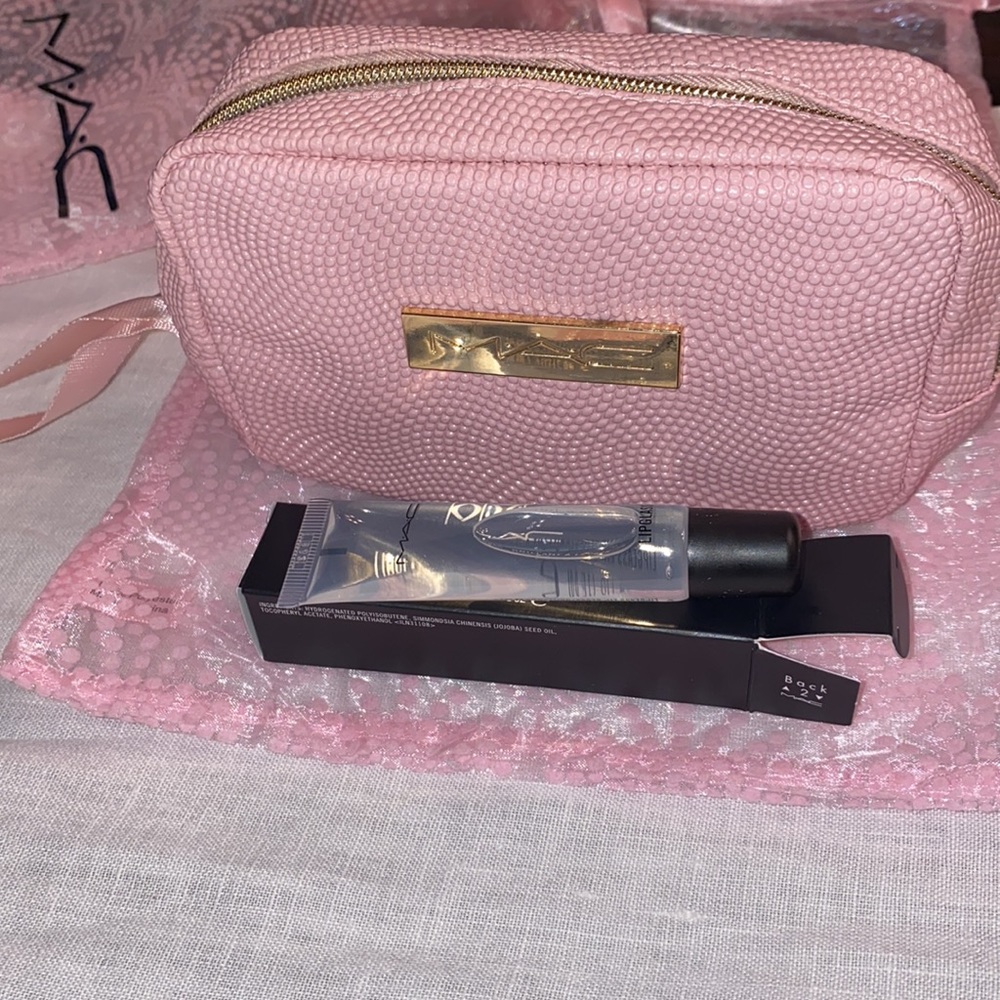 MAC COSMETICS HOLIDAY MAKEUP BAG